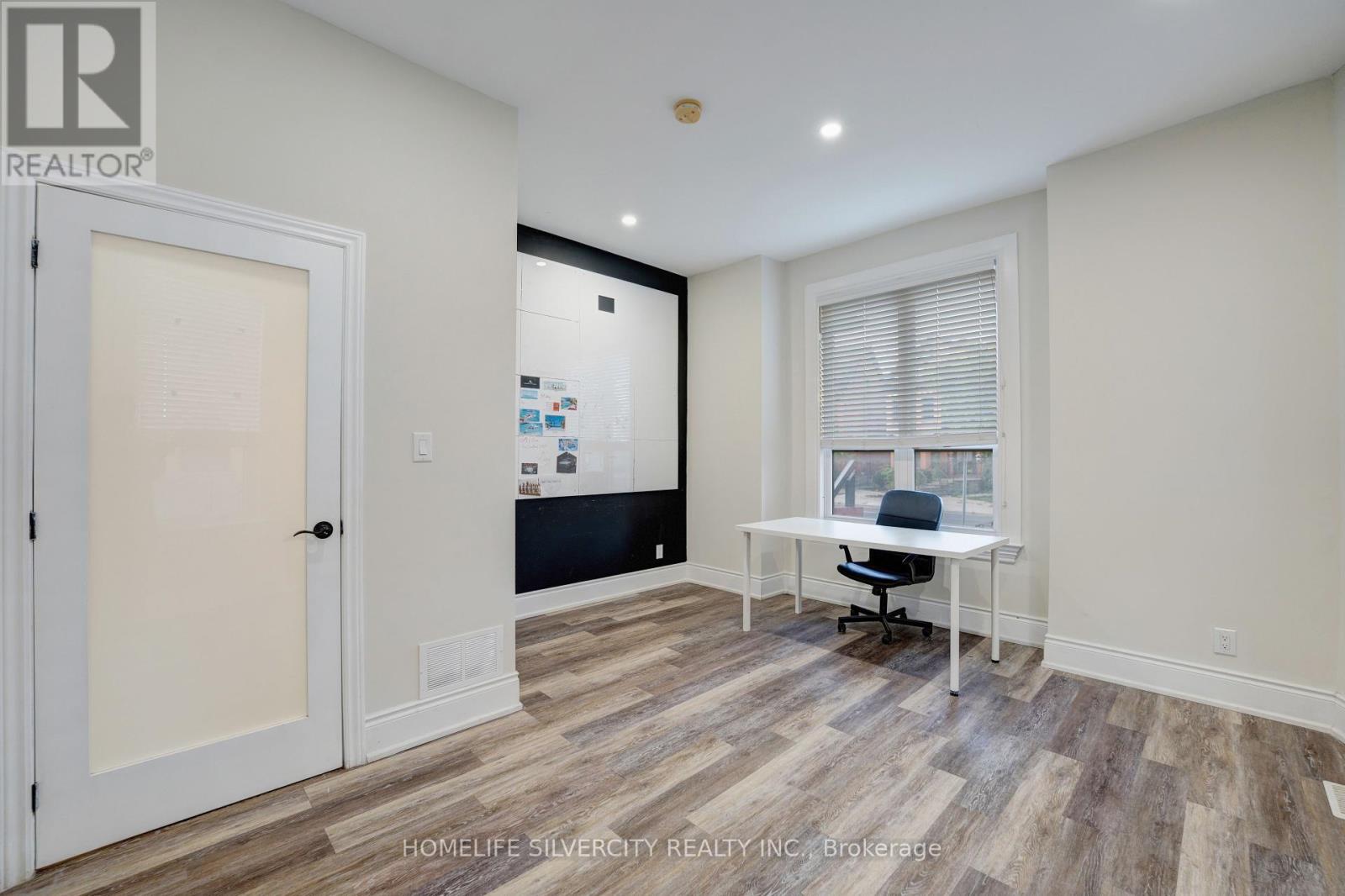1 - 484 Main Street E, Hamilton, Ontario  L8N 1K6 - Photo 5 - X12413776