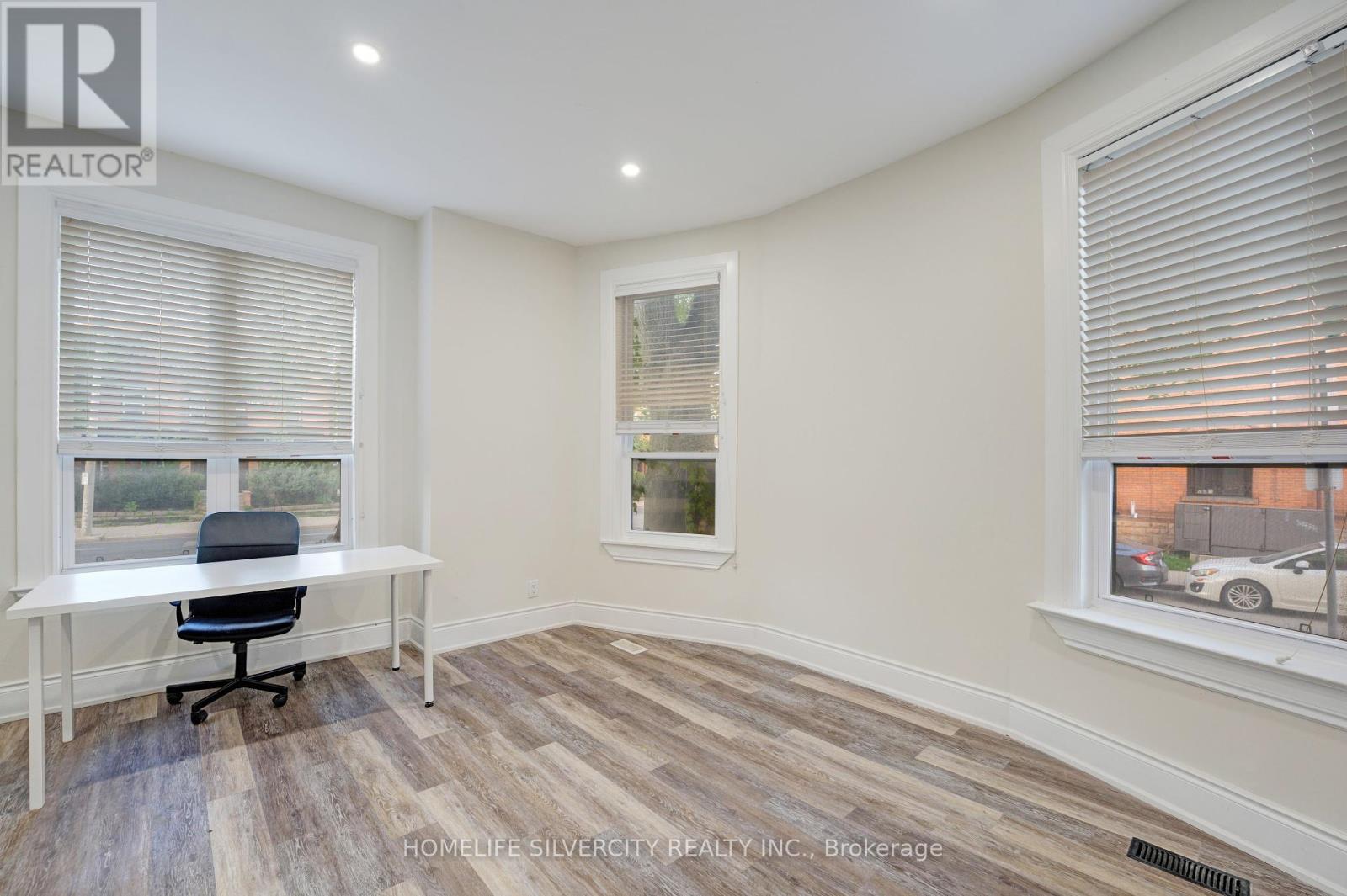 1 - 484 Main Street E, Hamilton, Ontario  L8N 1K6 - Photo 7 - X12413776
