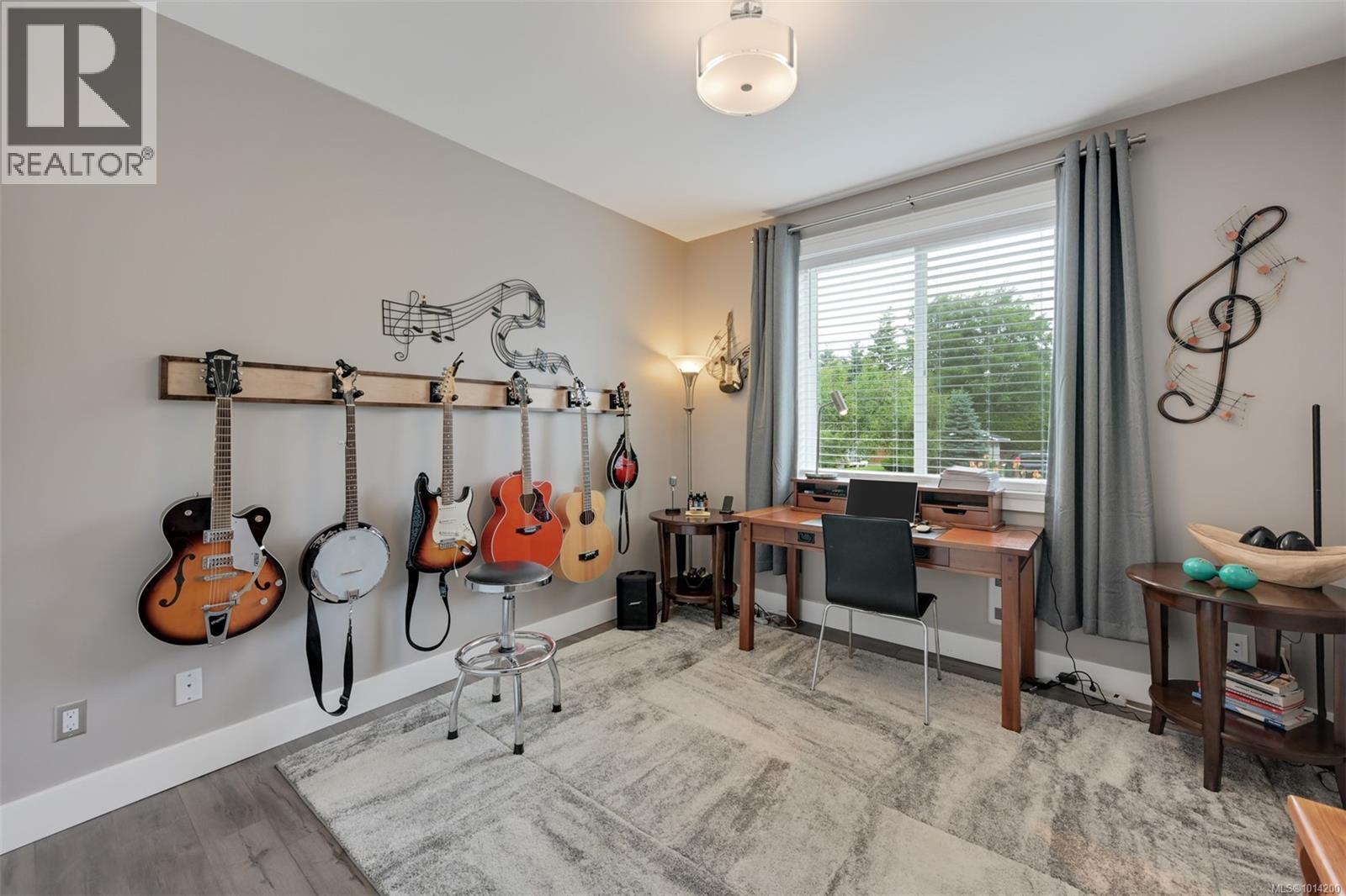 Property at 7123 Jacksons Pl image 3