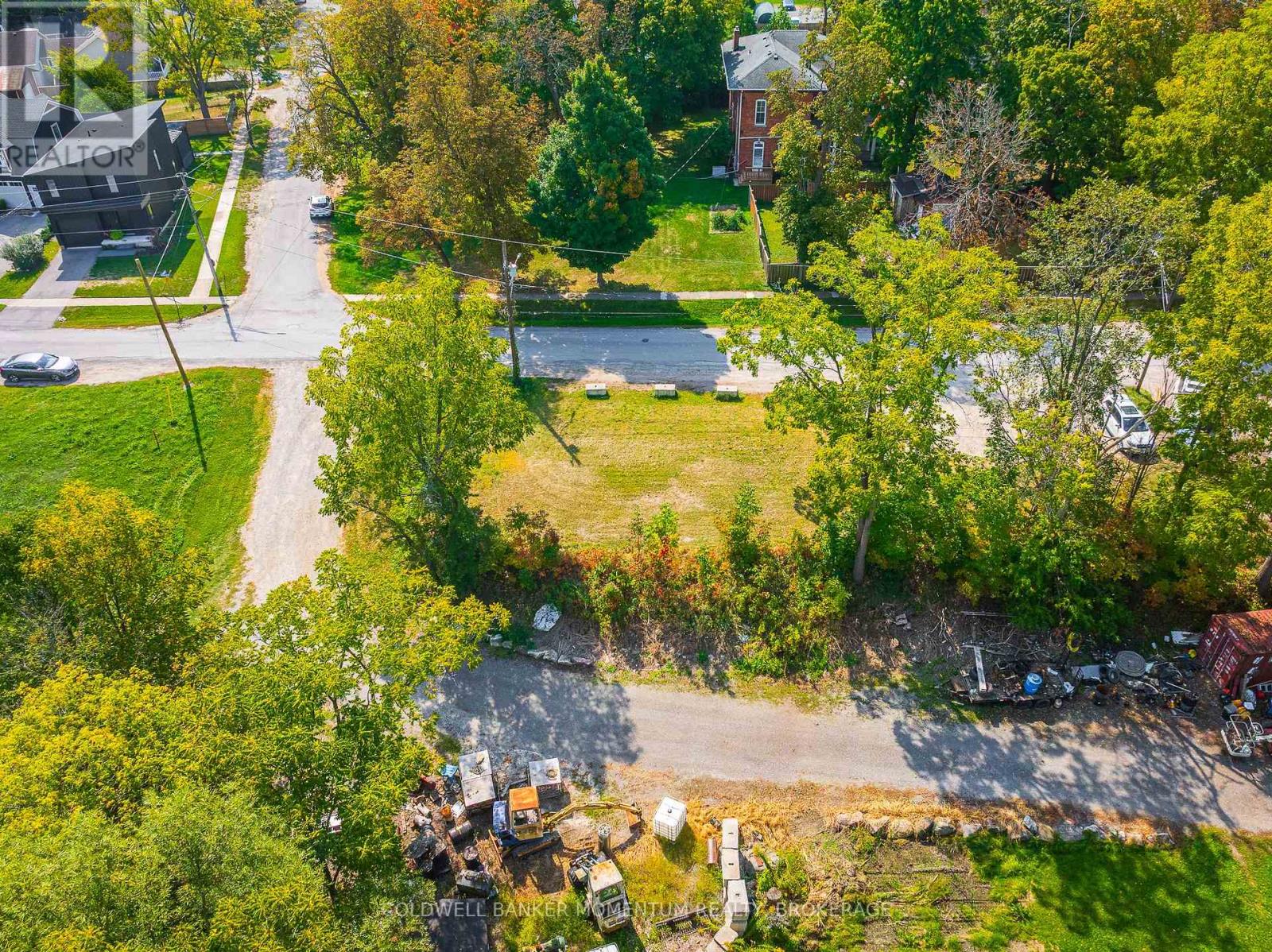 64 BRIDGE STREET, Thorold, Ontario