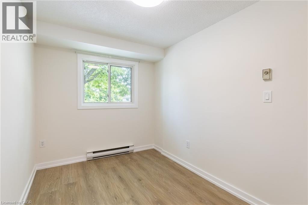 40 Imperial Road N Unit# 55, Guelph, Ontario  N1H 8B4 - Photo 24 - 40771508