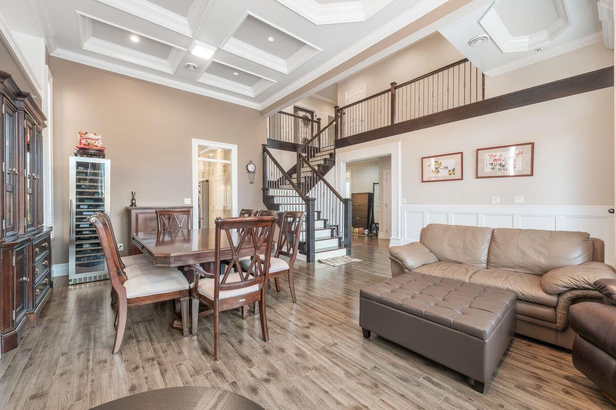 10938 131a Street, Surrey, British Columbia  V3T 3R7 - Photo 4 - R3047529