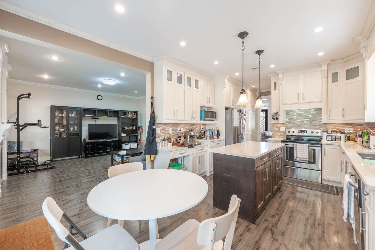 10938 131a Street, Surrey, British Columbia  V3T 3R7 - Photo 9 - R3047529