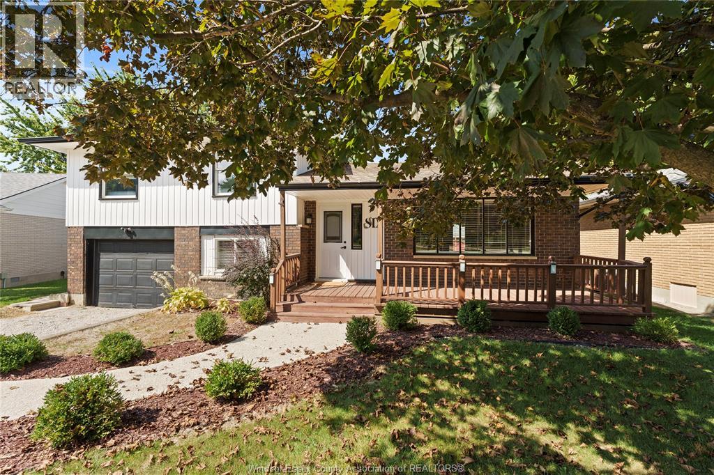 6 Sunset Place, Tilbury, Ontario  N0P 2L0 - Photo 3 - 25023835