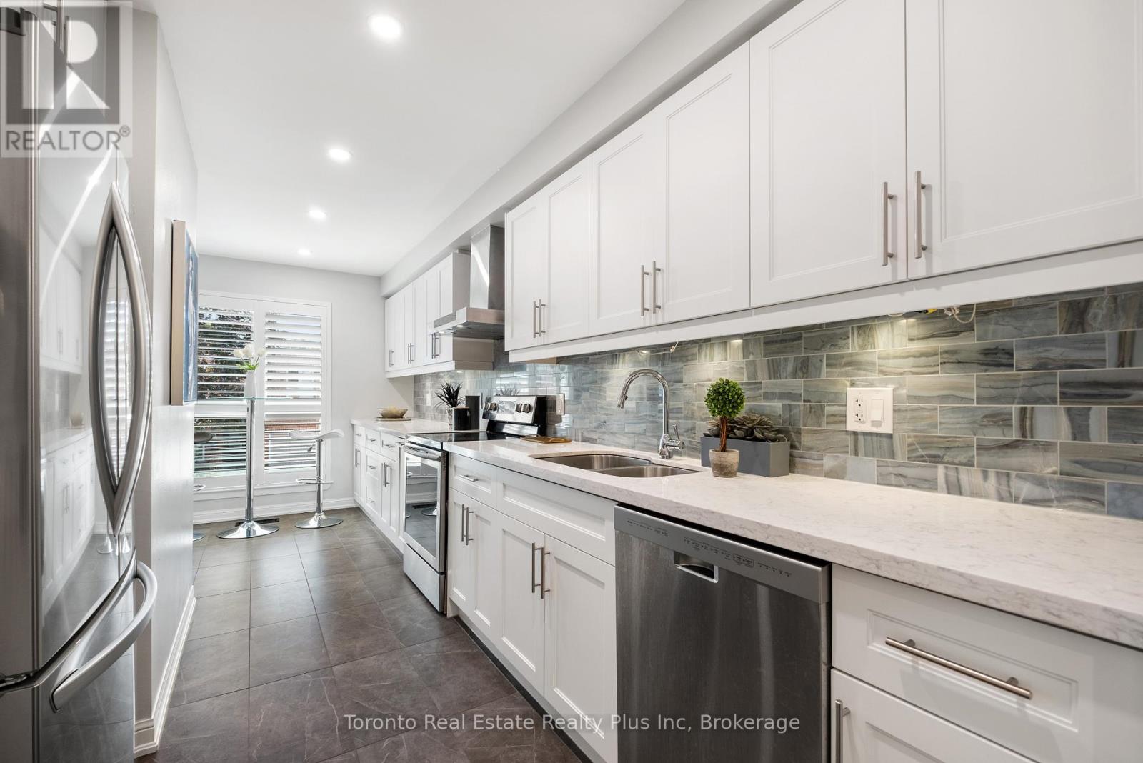 29 Anvil Millway, Toronto (St. Andrew-Windfields), Ontario  M2L 1P9 - Photo 13 - C12413824