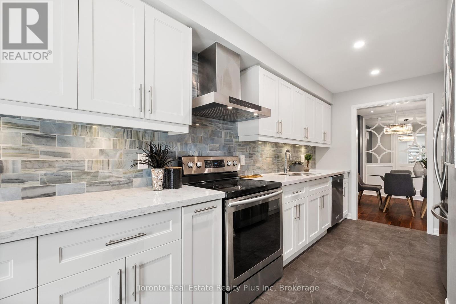 29 Anvil Millway, Toronto (St. Andrew-Windfields), Ontario  M2L 1P9 - Photo 16 - C12413824