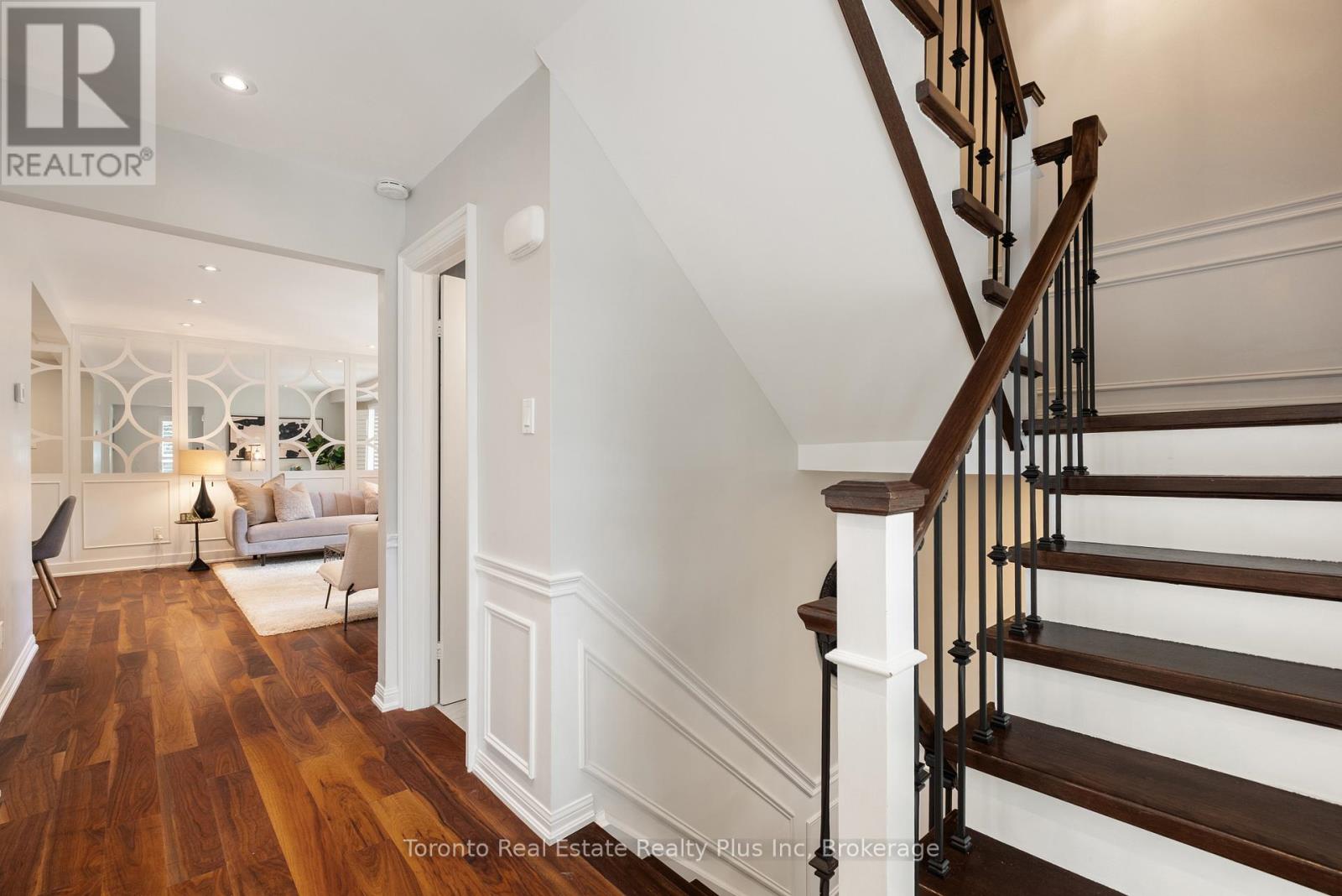 29 Anvil Millway, Toronto (St. Andrew-Windfields), Ontario  M2L 1P9 - Photo 4 - C12413824