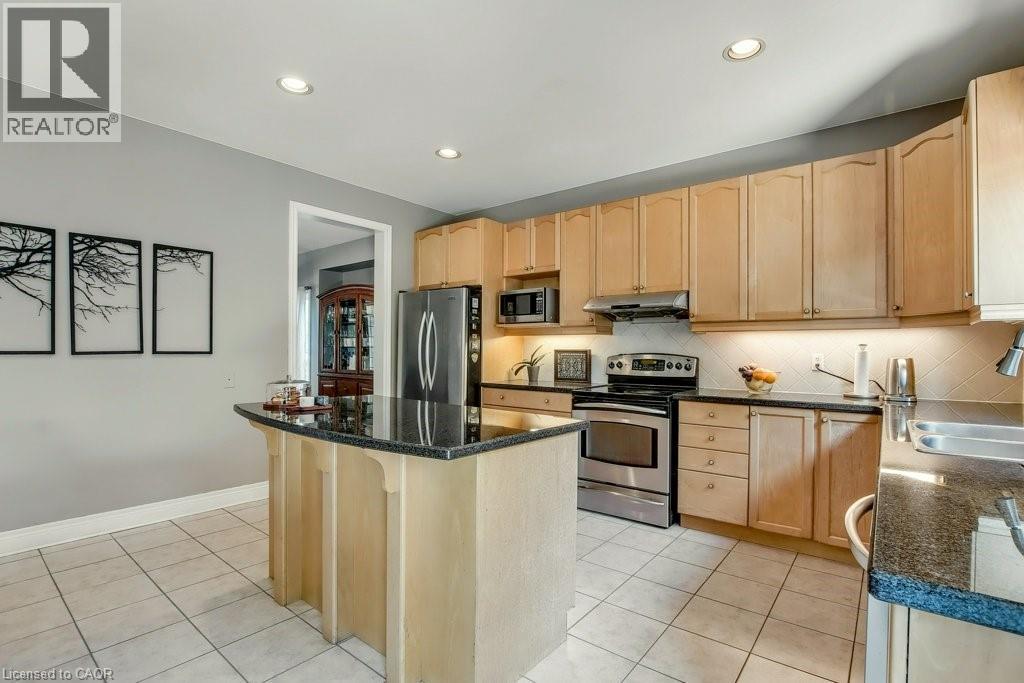 4292 Sarazen Drive, Burlington, Ontario  L7M 4Y9 - Photo 12 - 40769065