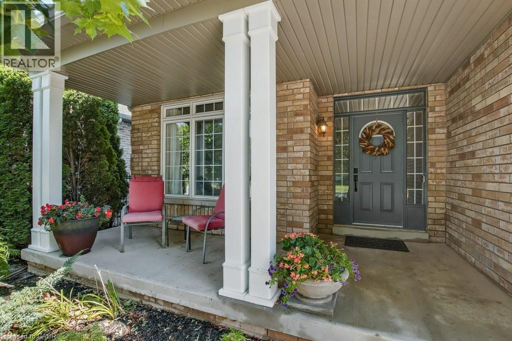 4292 Sarazen Drive, Burlington, Ontario  L7M 4Y9 - Photo 3 - 40769065
