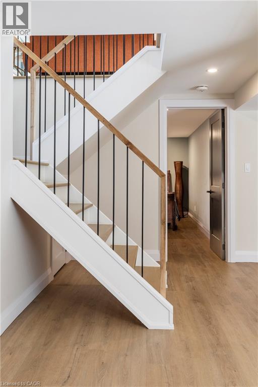 113 8 Highway, Dundas, Ontario  L9H 4V7 - Photo 32 - 40771445