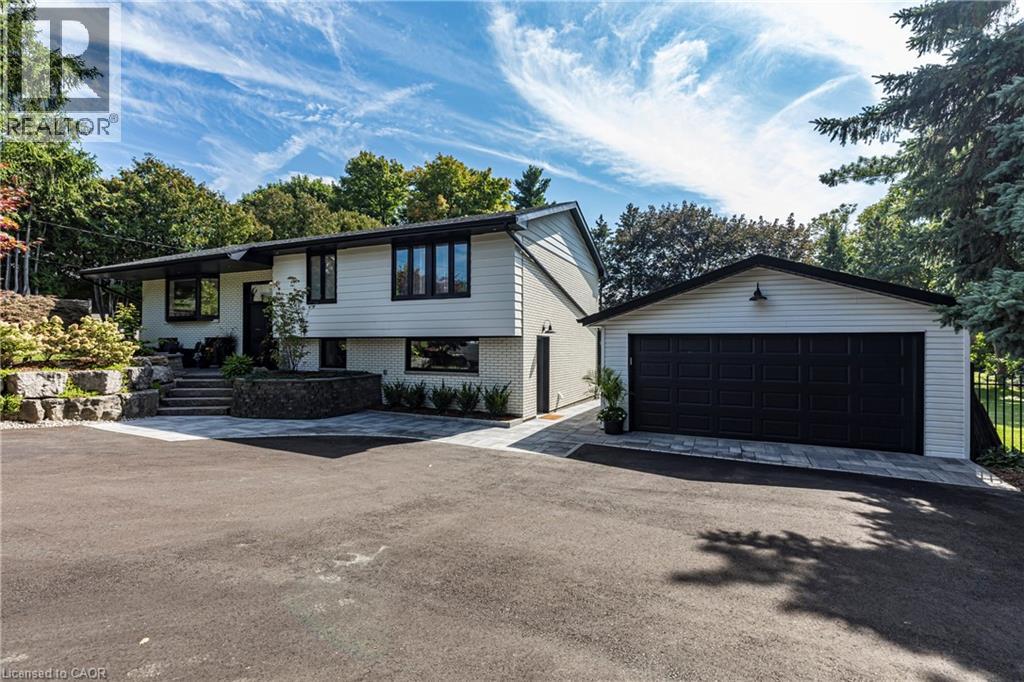 113 8 Highway, Dundas, Ontario  L9H 4V7 - Photo 2 - 40771445