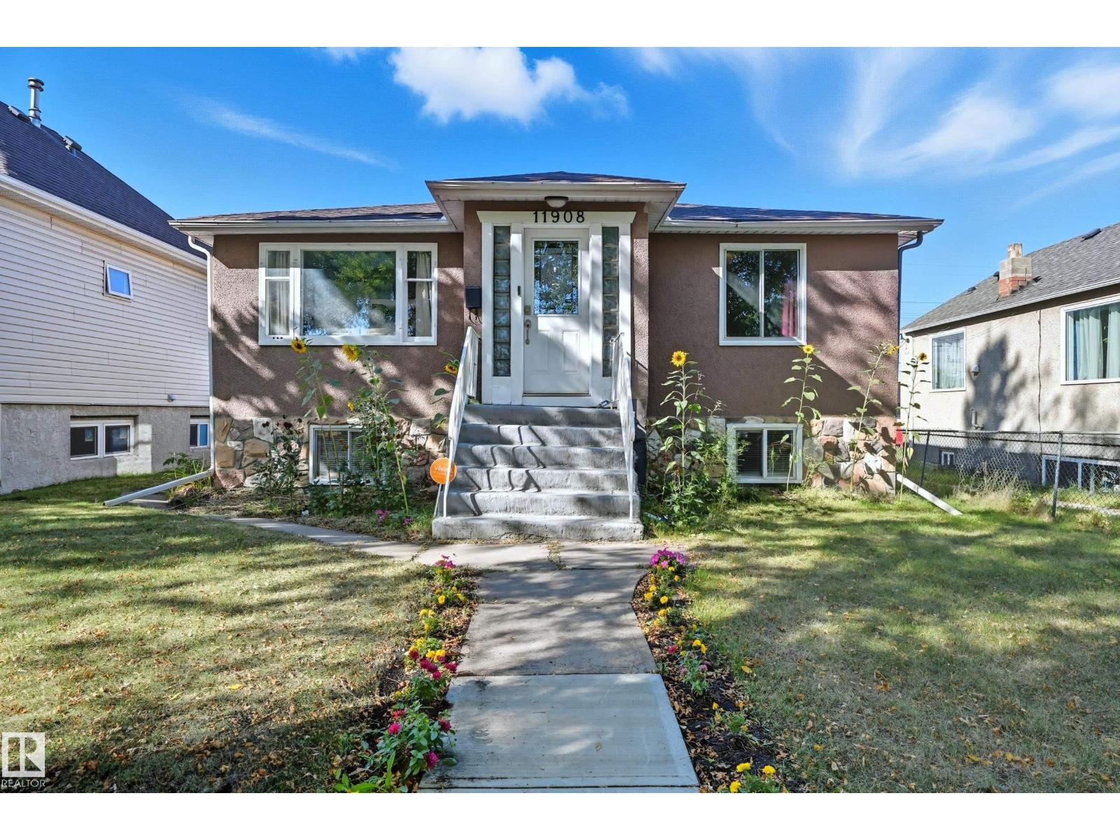 11908 71 ST NW, Edmonton, Alberta
