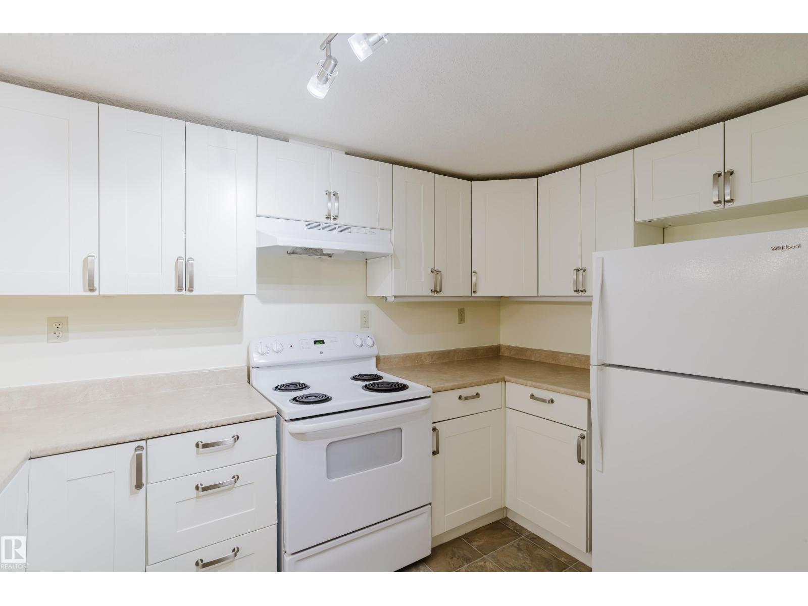 10829 32a Av Nw, Edmonton, Alberta  T6J 3B8 - Photo 29 - E4458442