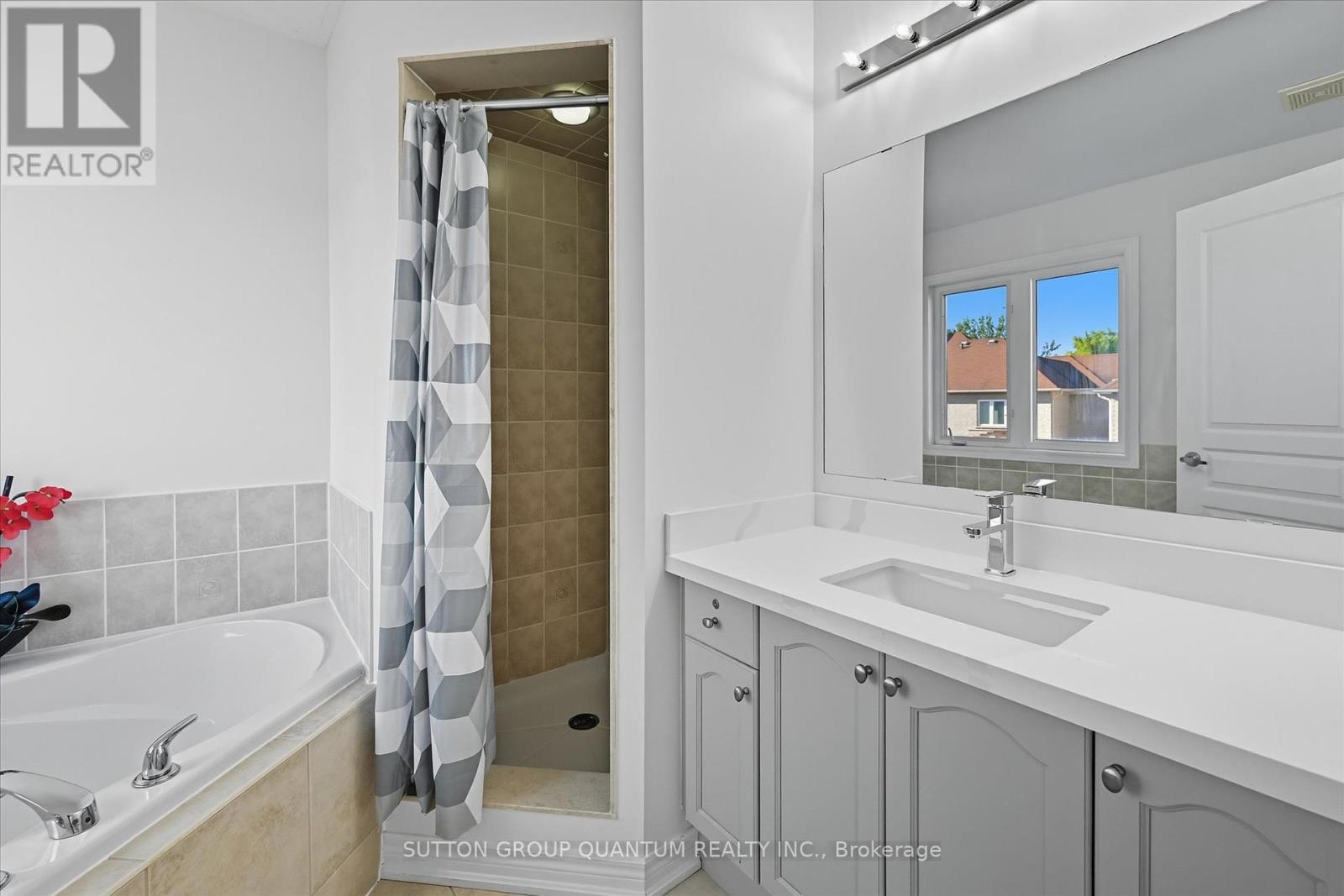 3392 Whilabout Terrace, Oakville (Br Bronte), Ontario  L6L 0A7 - Photo 22 - W12413805