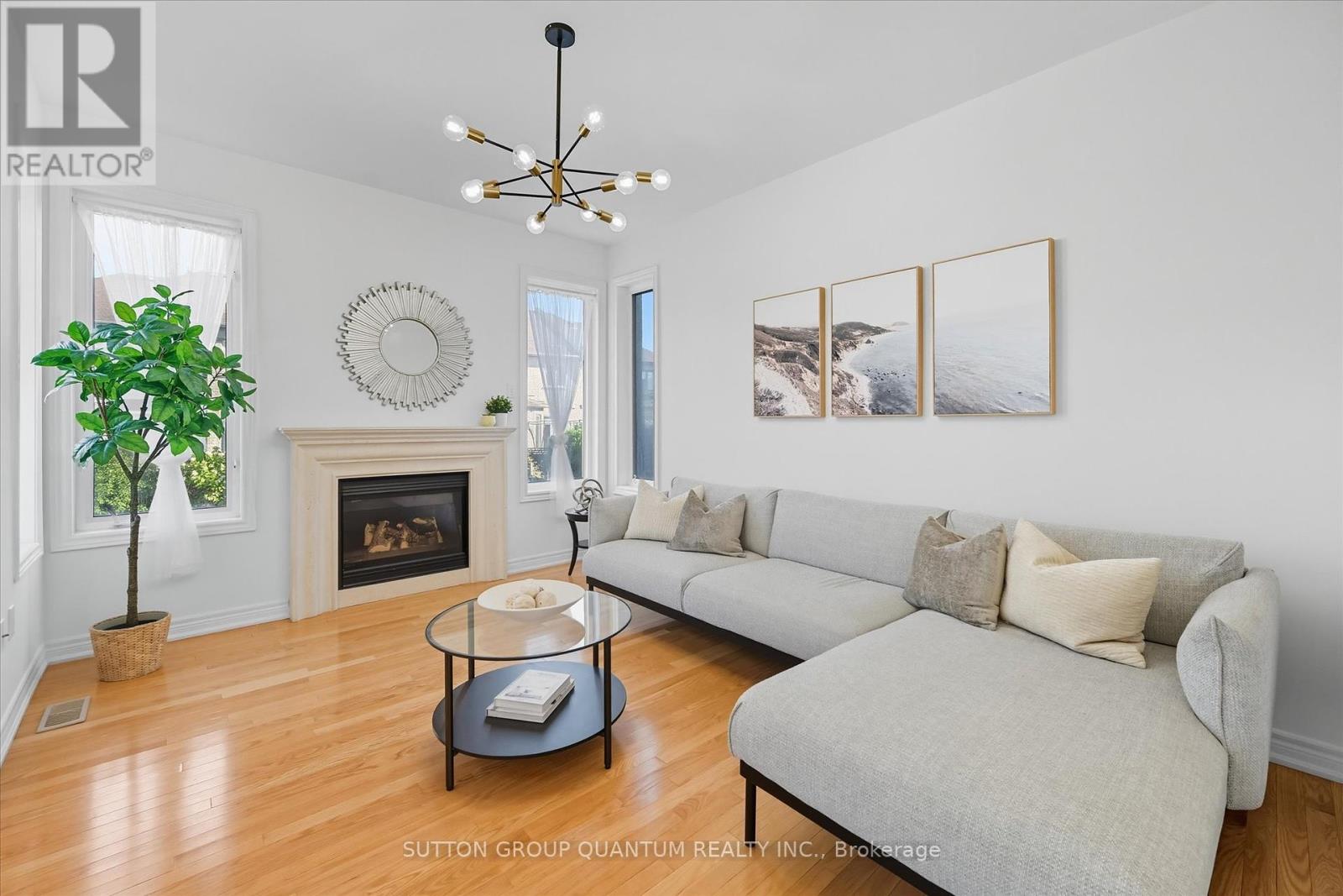 3392 Whilabout Terrace, Oakville (Br Bronte), Ontario  L6L 0A7 - Photo 6 - W12413805