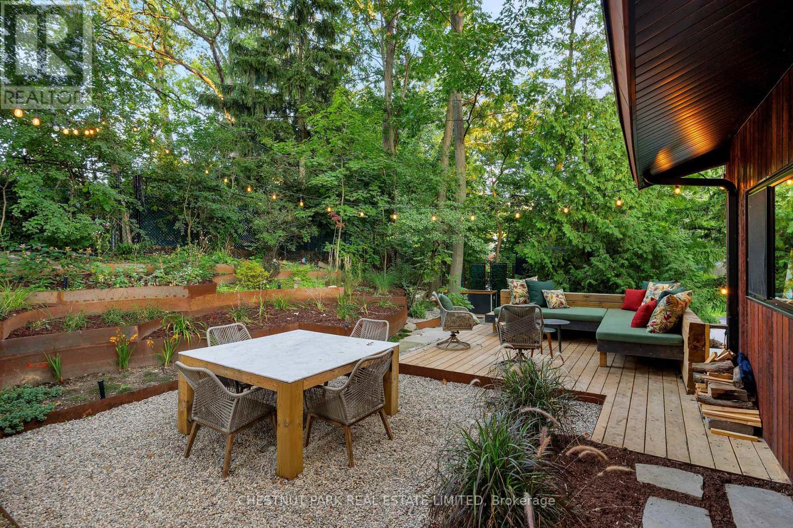 57 Wimbleton Road, Toronto, Ontario  M9A 3S3 - Photo 16 - W12413825