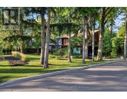 57 WIMBLETON ROAD, Toronto, Ontario