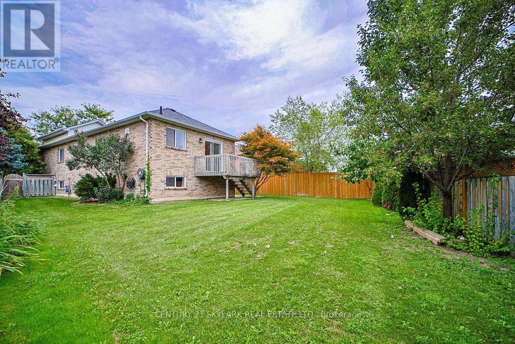 13 Paulette Way, Caledon, Ontario  L7E 1X2 - Photo 23 - W12413835