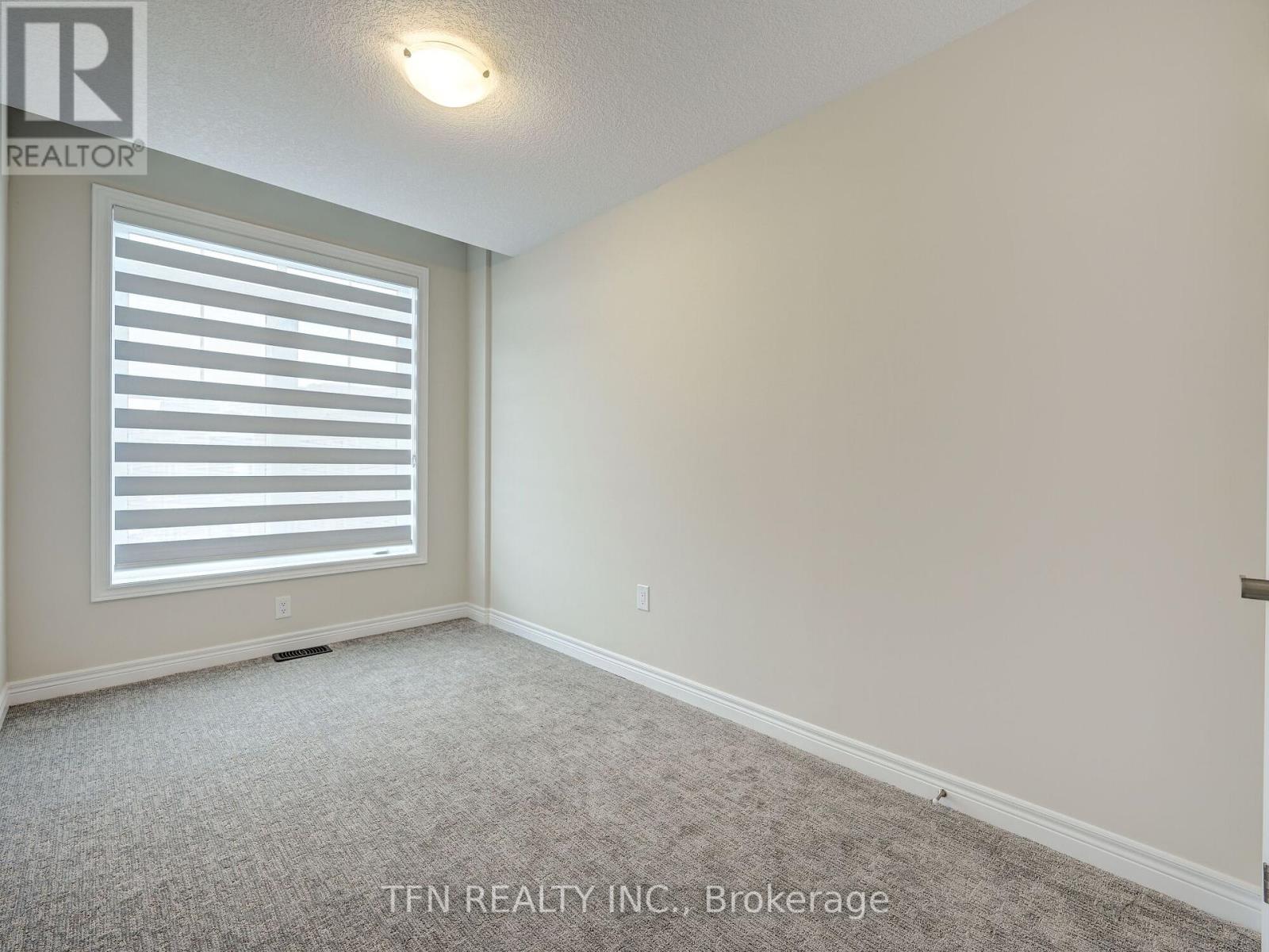 9 - 10 Birmingham Drive, Cambridge, Ontario  N1R 0C6 - Photo 16 - X12413796