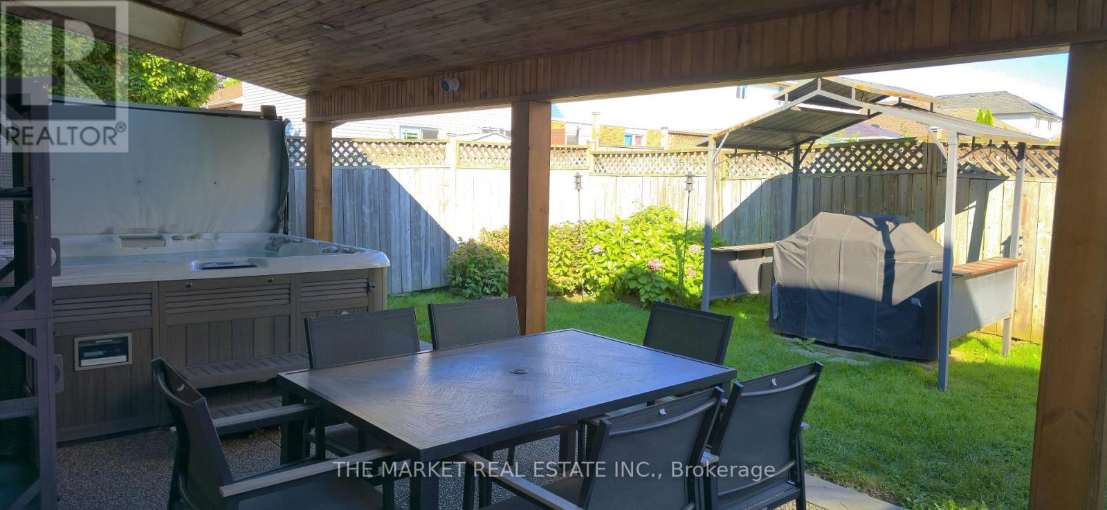 233 Acadia Drive, Hamilton, Ontario  L8W 3L1 - Photo 17 - X12413834