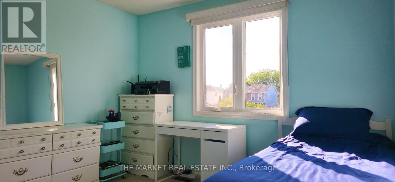 233 Acadia Drive, Hamilton, Ontario  L8W 3L1 - Photo 8 - X12413834