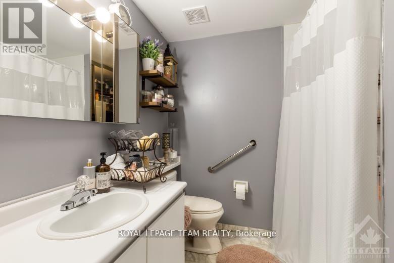 1101 - 1025 Grenon Avenue, Ottawa, Ontario  K2B 8S5 - Photo 11 - X12413852