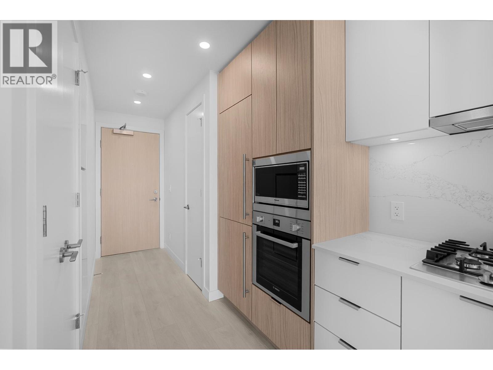 39xx 537 Cottonwood Avenue, Coquitlam, British Columbia  V3J 0S4 - Photo 5 - R3049880