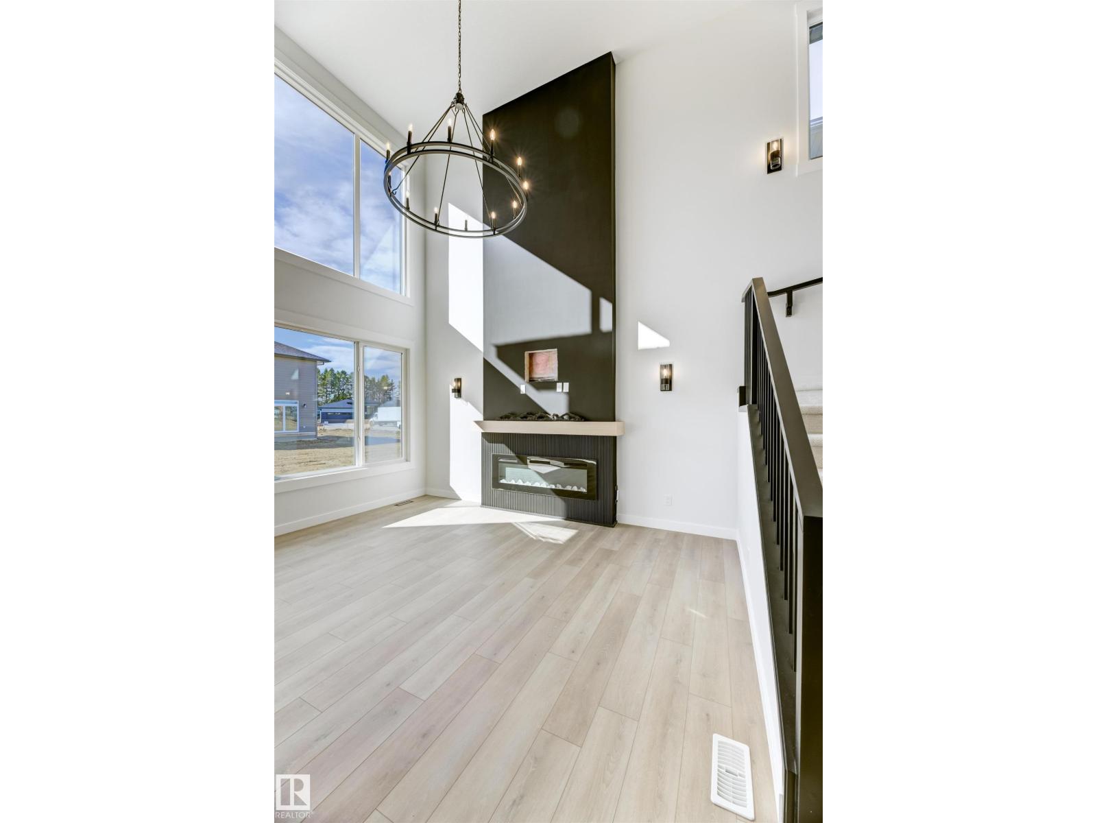 6953 176a Avenue Nw, Edmonton, Alberta  T5Z 0W8 - Photo 47 - E4453188