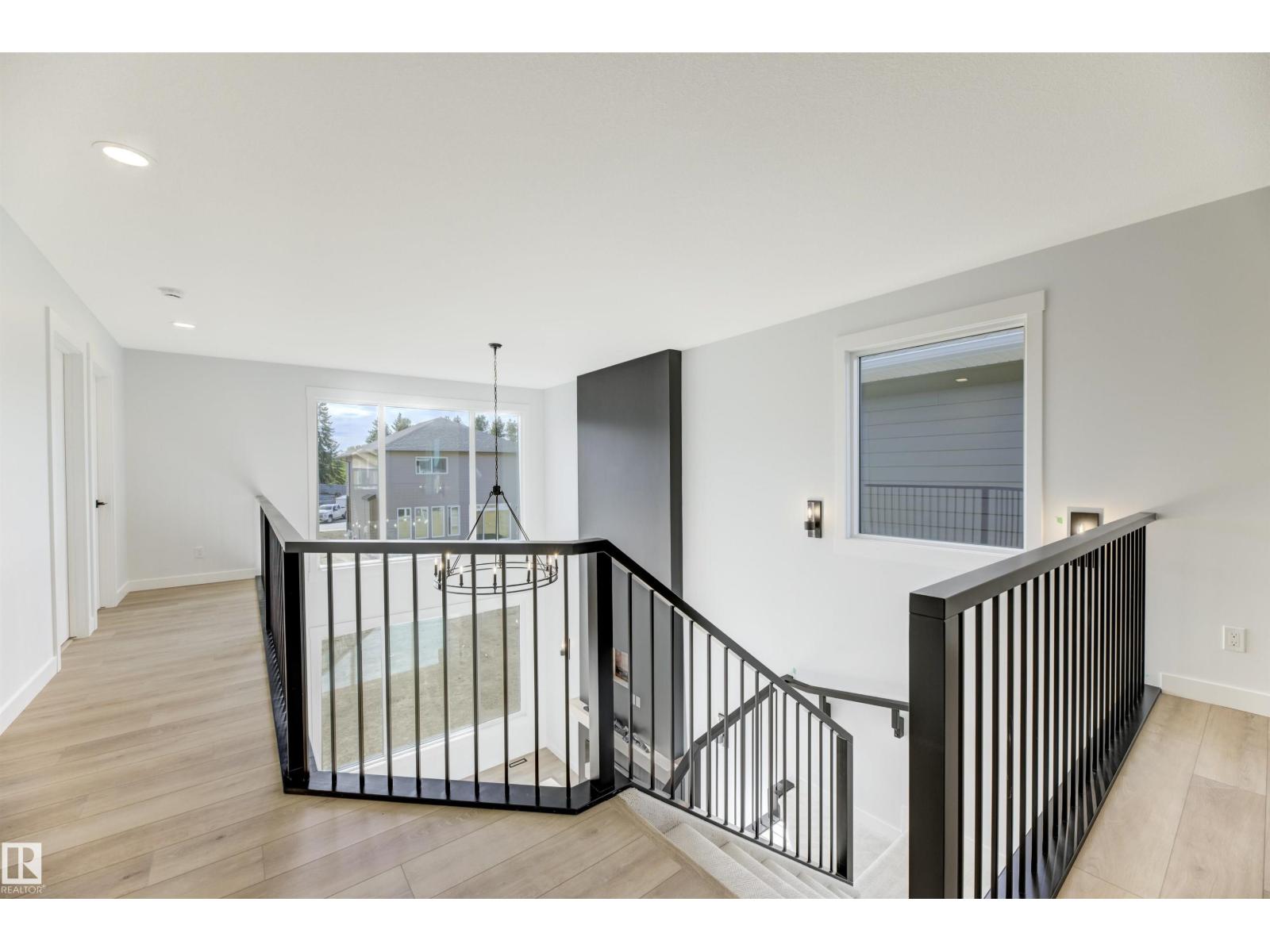 6953 176a Avenue Nw, Edmonton, Alberta  T5Z 0W8 - Photo 58 - E4453188