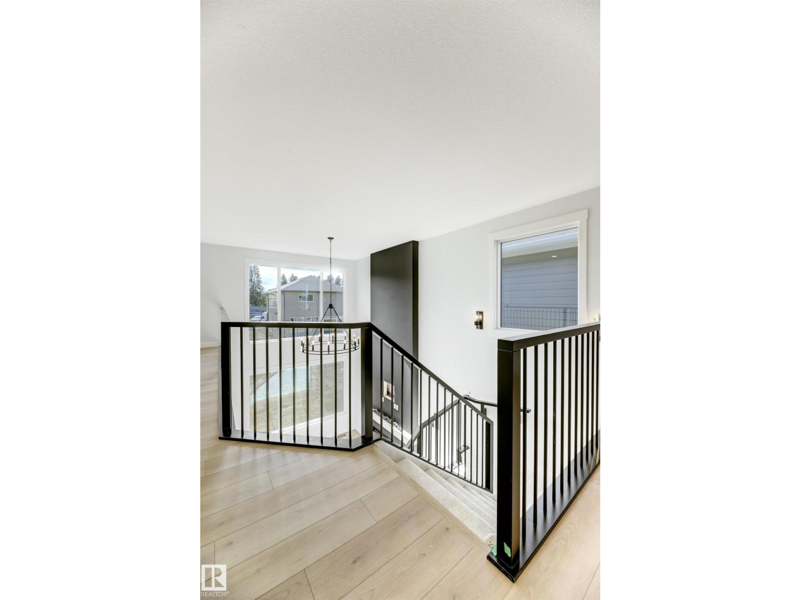 6953 176a Avenue Nw, Edmonton, Alberta  T5Z 0W8 - Photo 57 - E4453188