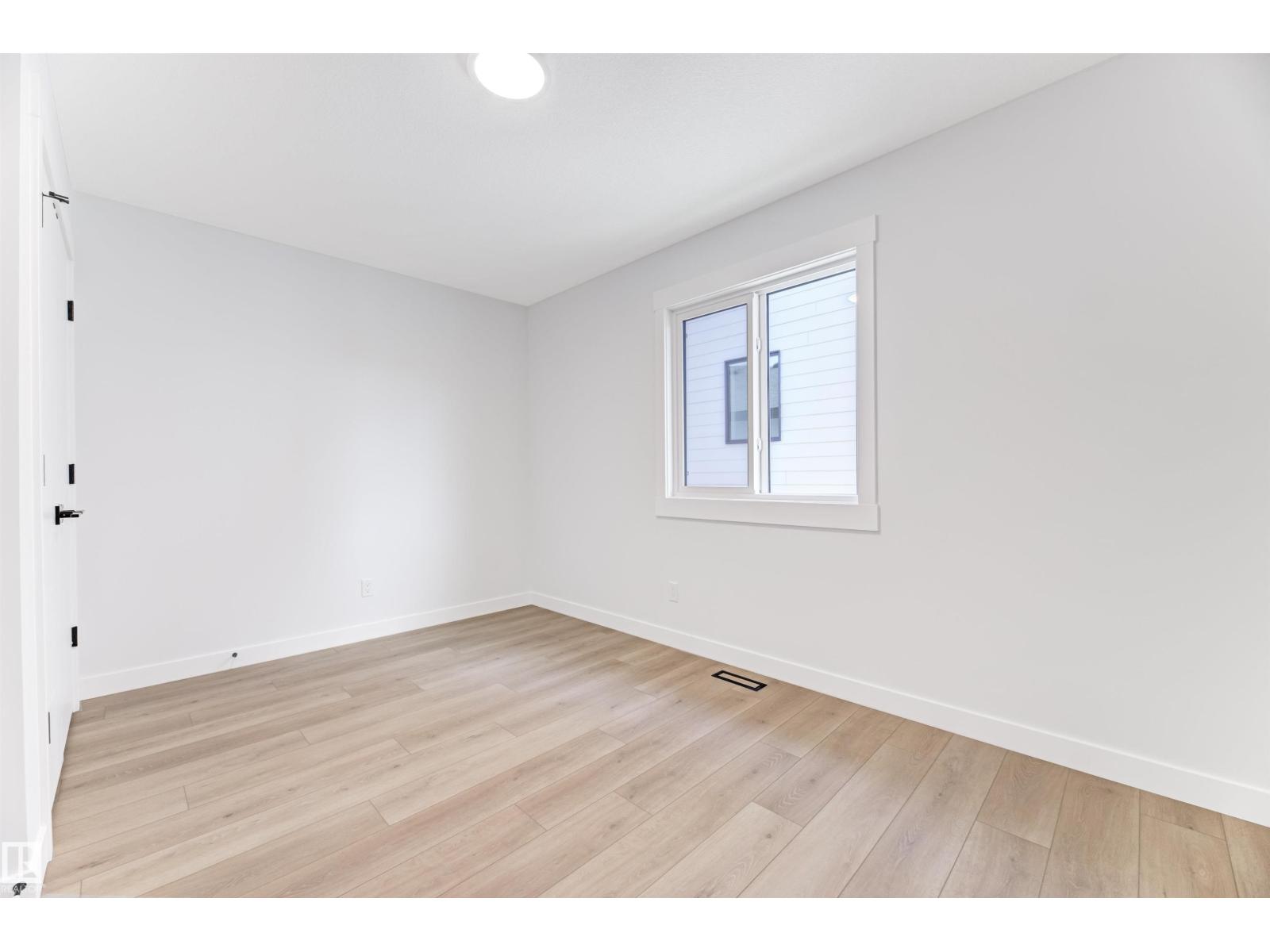 6953 176a Avenue Nw, Edmonton, Alberta  T5Z 0W8 - Photo 68 - E4453188