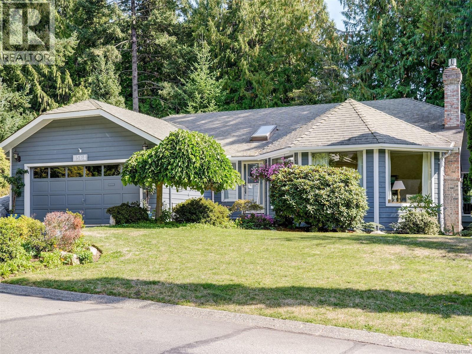 Property at 8564 Kingcome Cres image 1