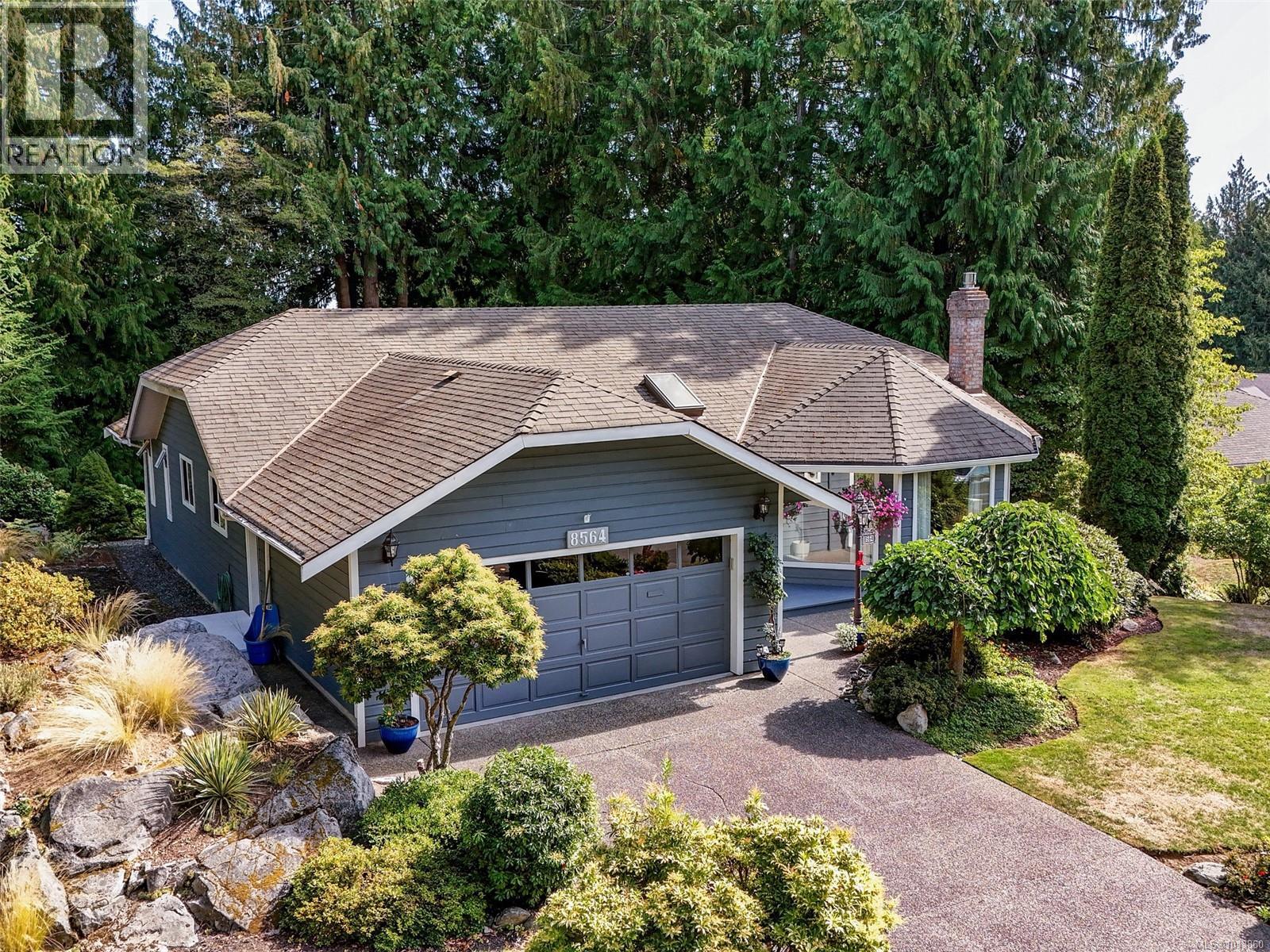 Property at 8564 Kingcome Cres image 2