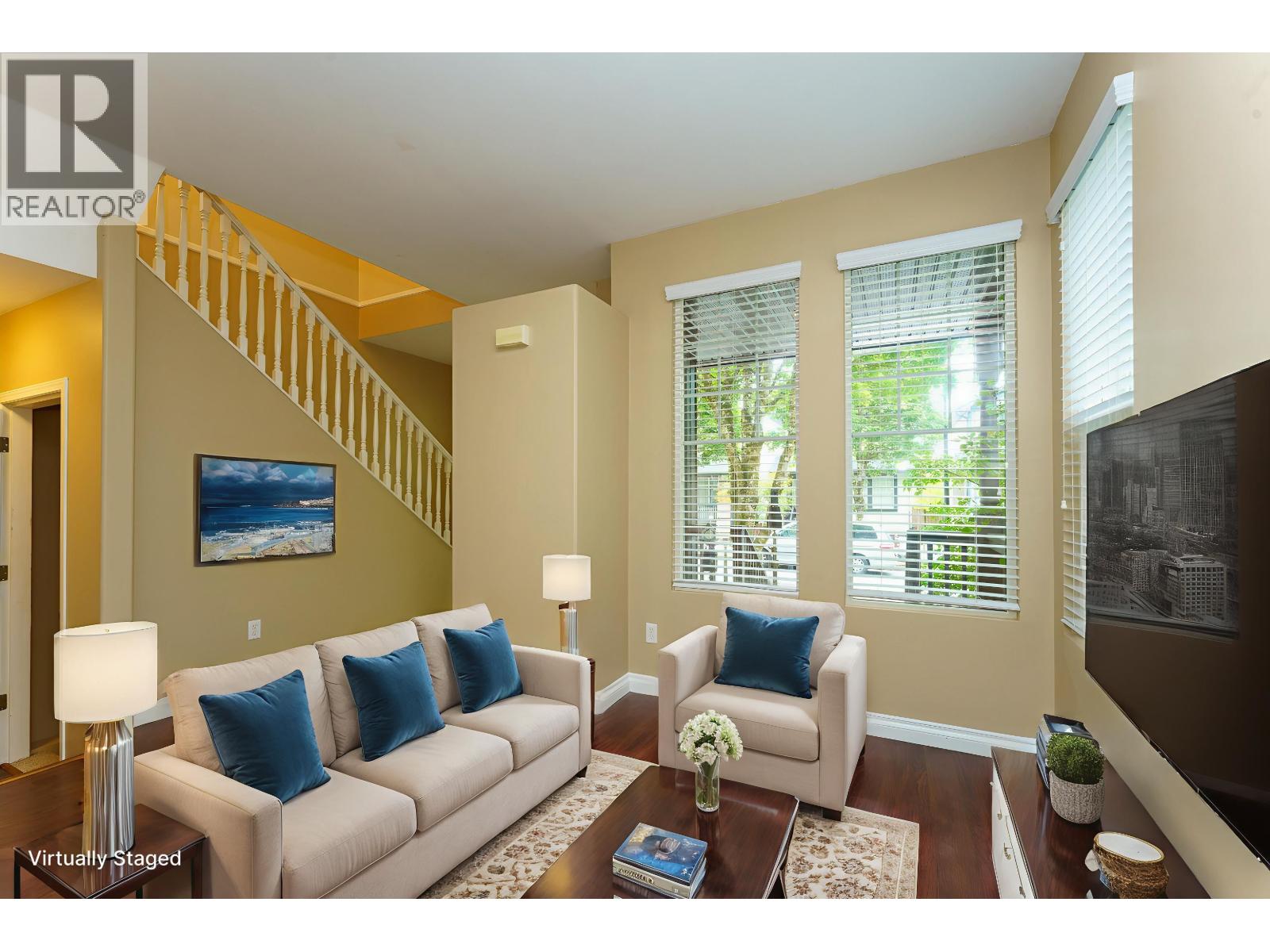 24277 102a Avenue, Maple Ridge, British Columbia  V2W 1X8 - Photo 2 - R3048553