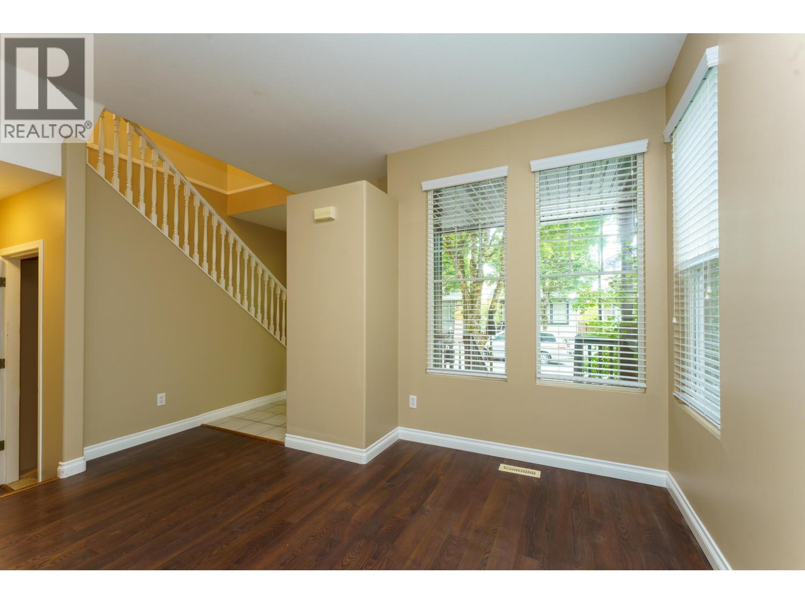 24277 102a Avenue, Maple Ridge, British Columbia  V2W 1X8 - Photo 3 - R3048553