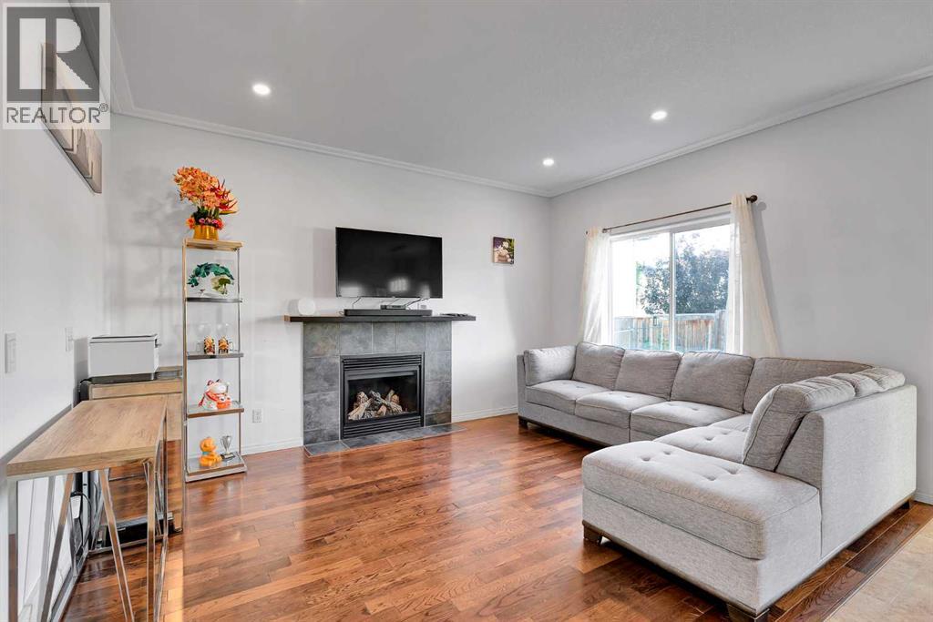 175 Evansmeade Common Nw, Calgary, Alberta  T3P 1E8 - Photo 7 - A2257740
