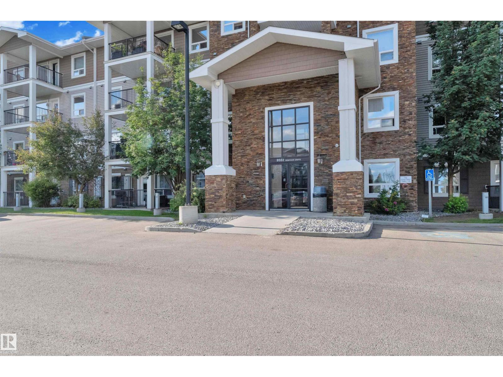 #3302 9351 Simpson Dr Nw, Edmonton, Alberta  T6R 0N3 - Photo 1 - E4458452