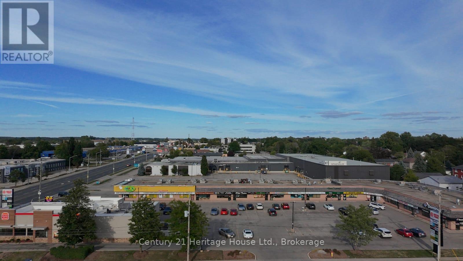 4b - 809 Victoria Street N, Kitchener, Ontario  N2B 1Y4 - Photo 10 - X12360779