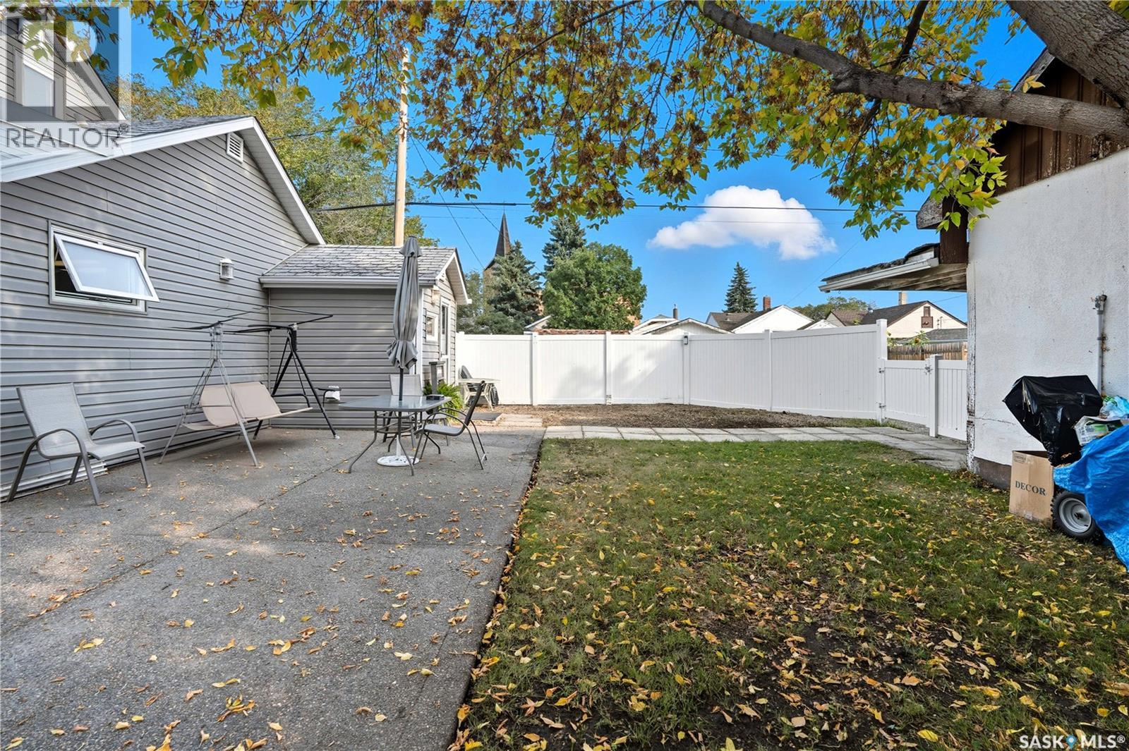 2425 Edgar Street, Regina, Saskatchewan  S4N 3L4 - Photo 31 - SK018793