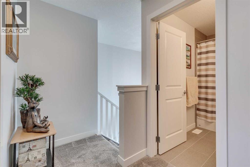 819 Shawnee Terrace Sw, Calgary, Alberta  T2Y 0T4 - Photo 21 - A2255503