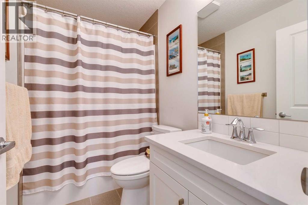 819 Shawnee Terrace Sw, Calgary, Alberta  T2Y 0T4 - Photo 30 - A2255503