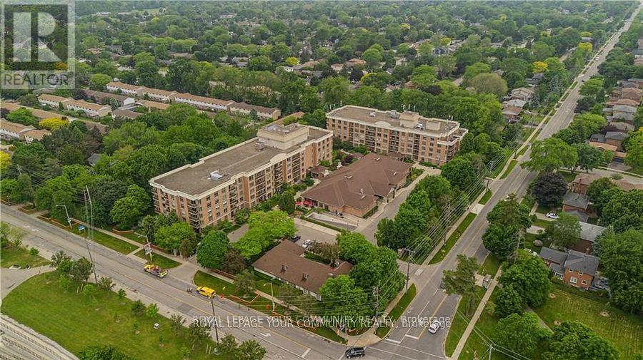 1208 - 100 Burloak Drive, Burlington (Appleby), Ontario  L7L 6P6 - Photo 8 - W12413851