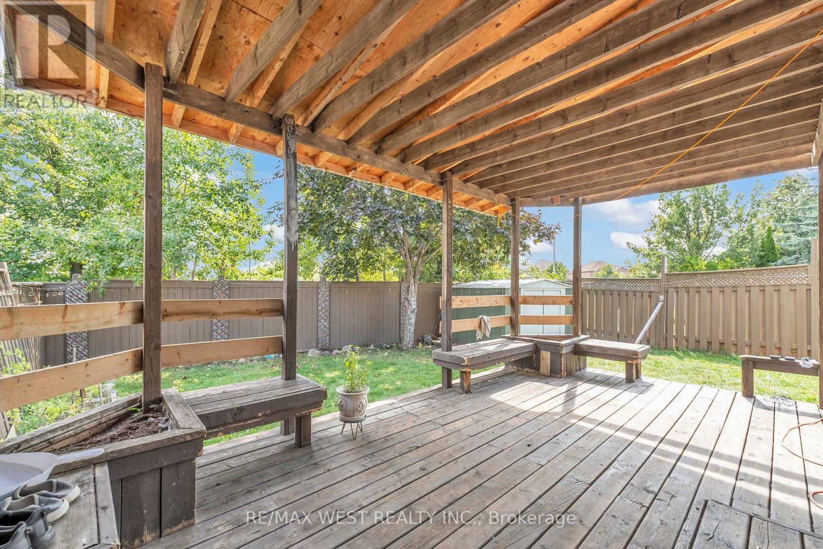 32 Weather Vane Lane, Brampton (Fletcher's Creek Village), Ontario  L6X 4R5 - Photo 41 - W12413864