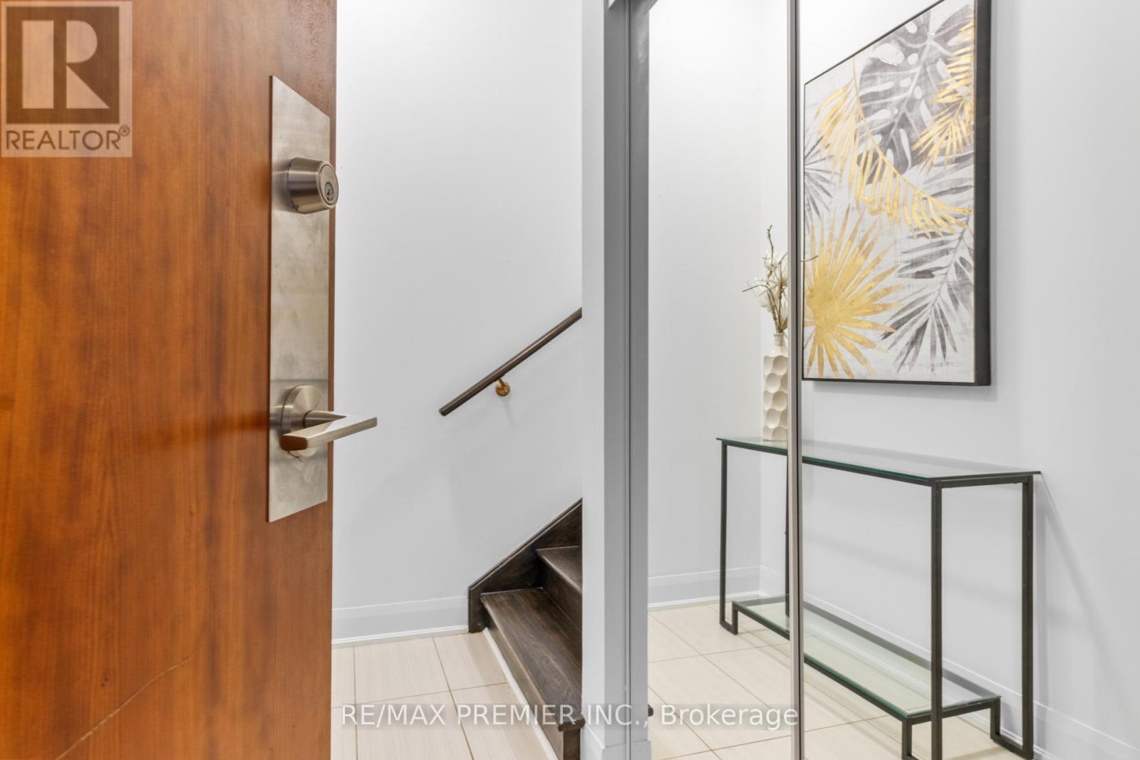 108 - 4700 Highway 7, Vaughan, Ontario  L4L 0B4 - Photo 8 - N12413360