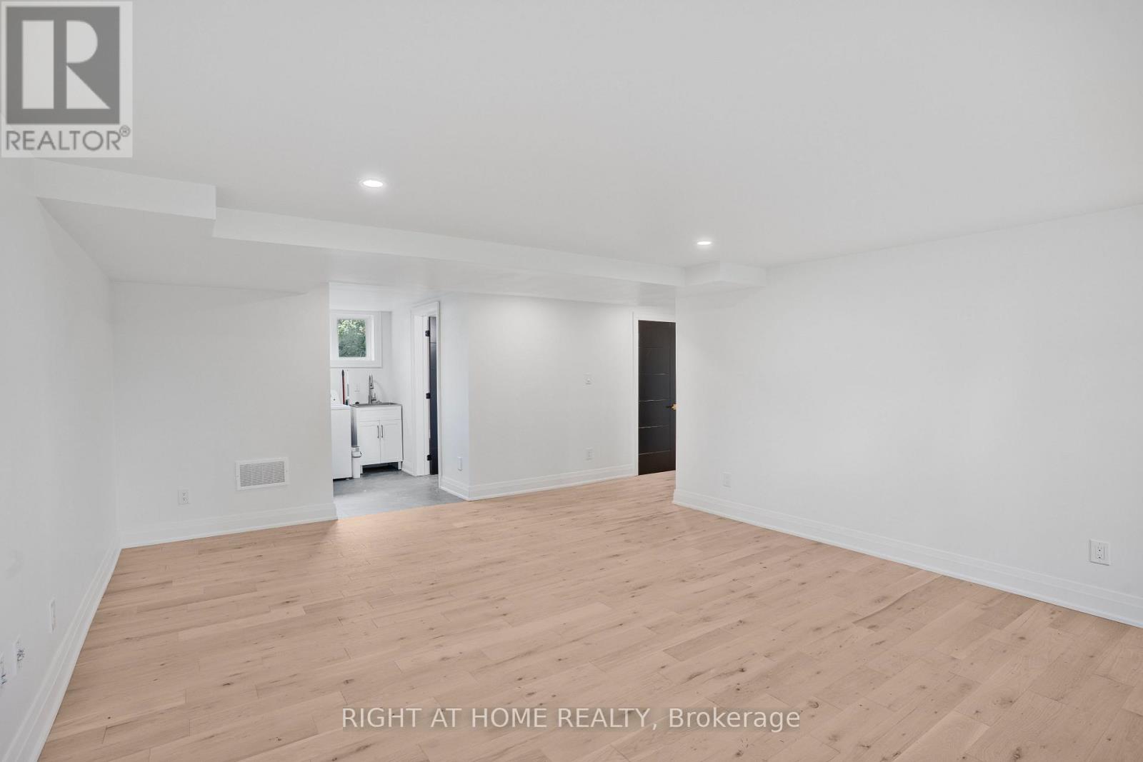 221 Victoria Street E, Southgate, Ontario  N0C 1B0 - Photo 27 - X12413471