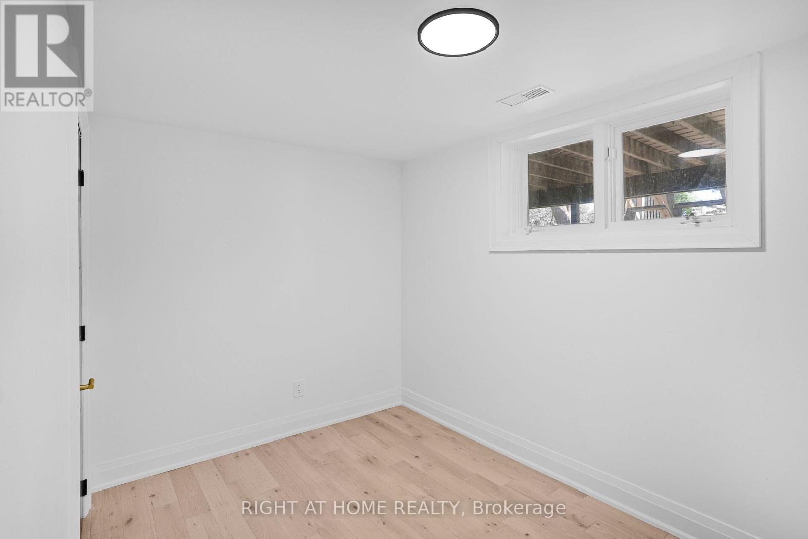 221 Victoria Street E, Southgate, Ontario  N0C 1B0 - Photo 32 - X12413471