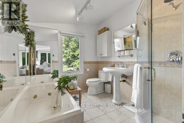 10 Marwood Circle, St. Catharines (Glendale/glenridge), Ontario  L2T 1Z5 - Photo 22 - X12413885
