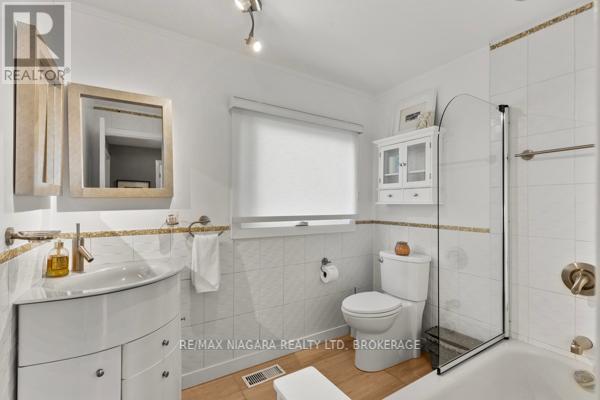 10 Marwood Circle, St. Catharines (Glendale/glenridge), Ontario  L2T 1Z5 - Photo 26 - X12413885