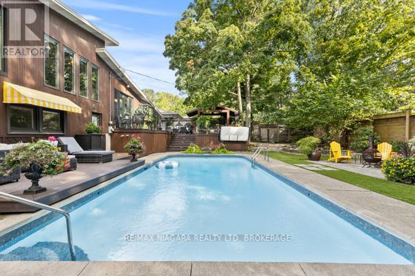 10 Marwood Circle, St. Catharines (Glendale/glenridge), Ontario  L2T 1Z5 - Photo 40 - X12413885