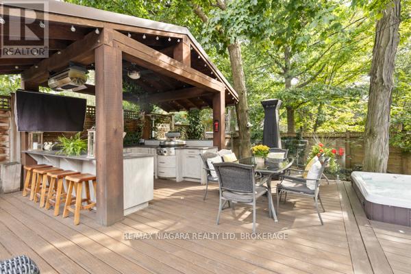 10 Marwood Circle, St. Catharines (Glendale/glenridge), Ontario  L2T 1Z5 - Photo 42 - X12413885